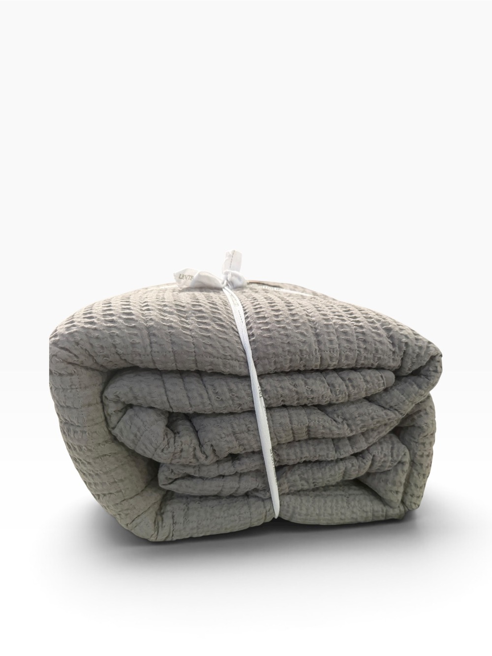 NWT Levtex Home Cloud Waffle Grey Full Queen Quilt Set